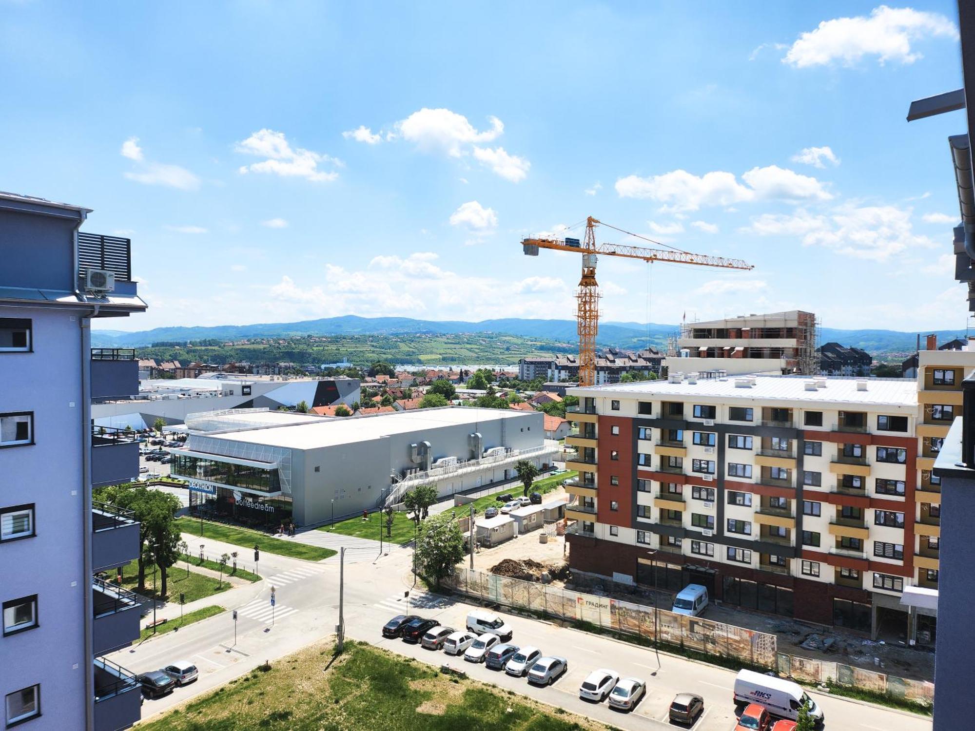 Oota Soko With Parking Garage Leilighet Kragujevac Eksteriør bilde